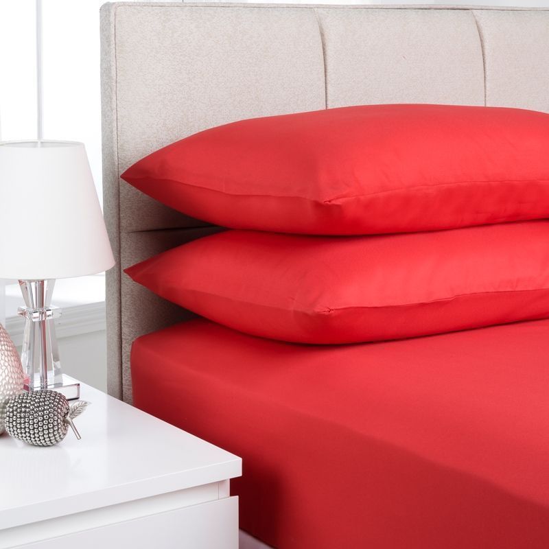 Fusion Pillowcases - Red